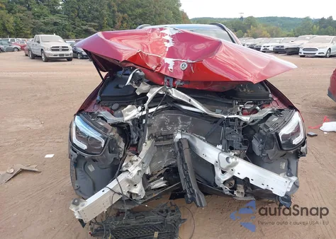 2021 Mercedes-Benz Glc z USA, uszkodzony, nr VIN W1N0G8DB5MB263673